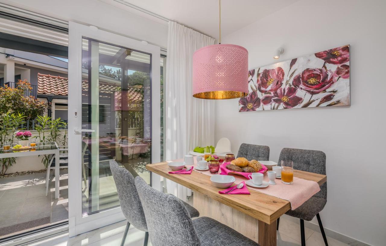 Modern Apartments Elle Malinska 万塔西西 外观 照片